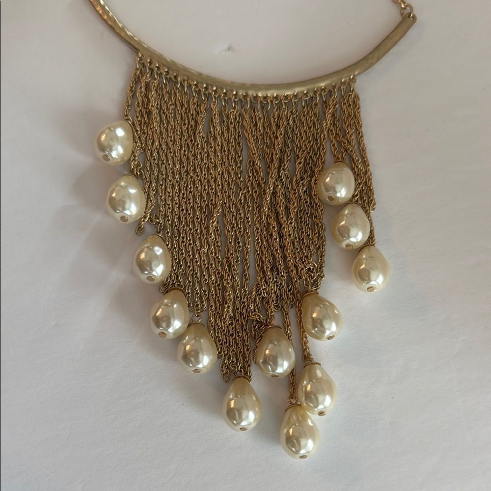 NWT CHICO Elegant Gold and Pearl Necklace - Picture 10 of 12